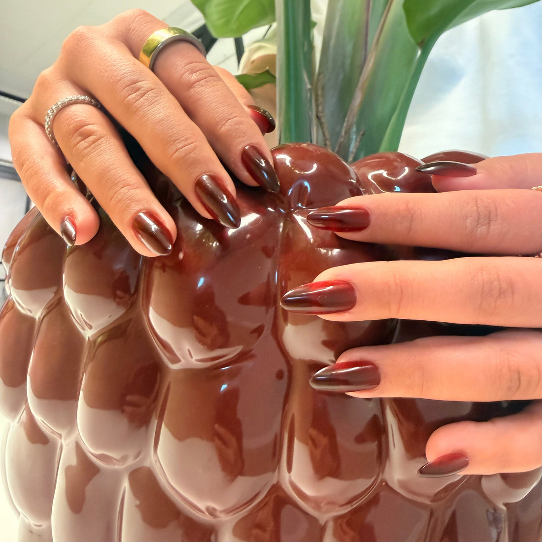 Herfstnagels 2026: de mooiste kleuren en sets