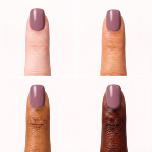 Korte mauve nepnagels met glanzende finish