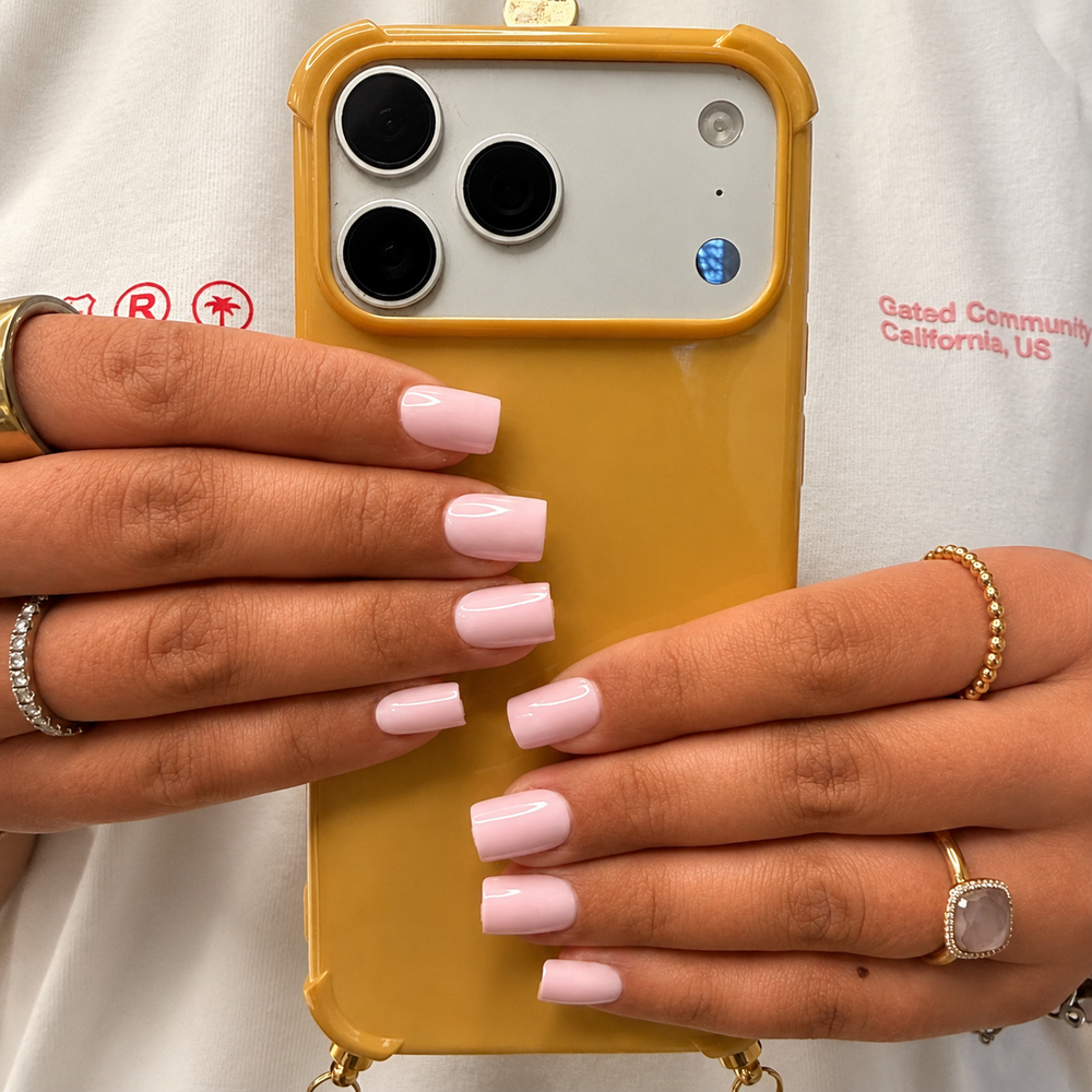 Lichtroze press on nails met glossy finish