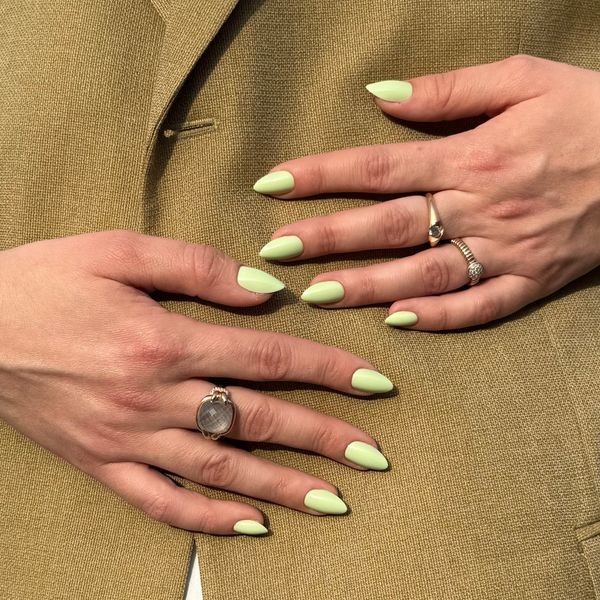 Groene matcha nepnagels korte soft gel press on nails