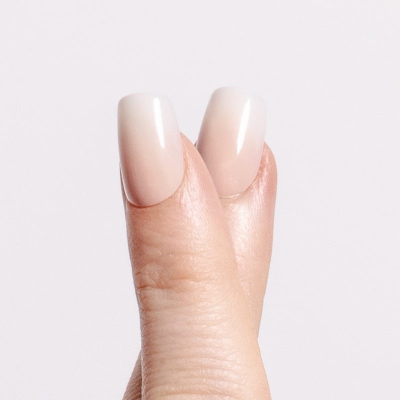 Close-up van Peach Please peach nude square press on nagels - Freaky Nails